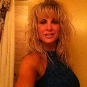 Meet your Posher, Pam